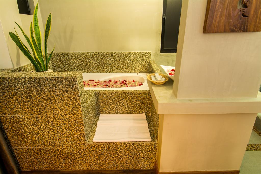 Double Leaf Boutique Hotel Phnompen Kültér fotó