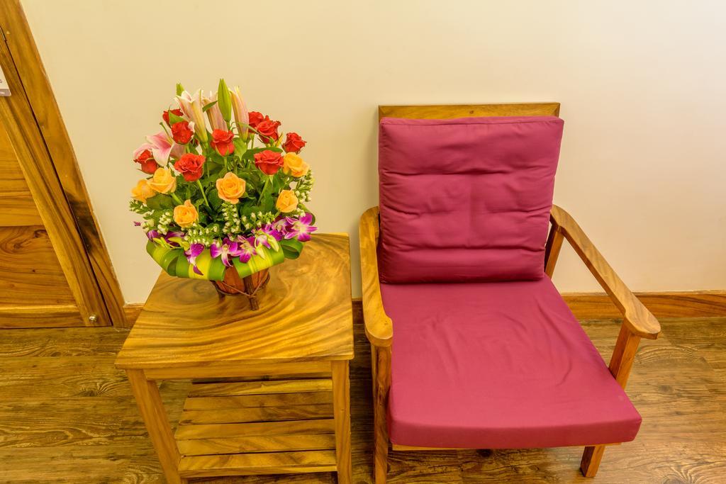 Double Leaf Boutique Hotel Phnompen Kültér fotó