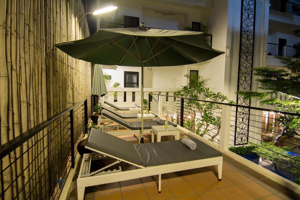 Double Leaf Boutique Hotel Phnompen Kültér fotó