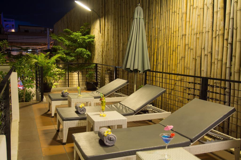 Double Leaf Boutique Hotel Phnompen Kültér fotó
