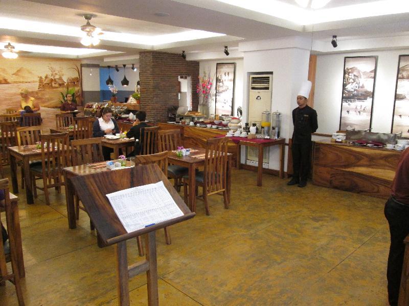 Double Leaf Boutique Hotel Phnompen Kültér fotó